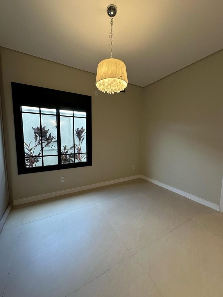 0cbf4e23-148d-4b69-8f1f-39e50b567dc5