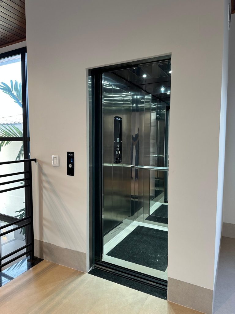 Casa de condomínio - Florais Itália (10)