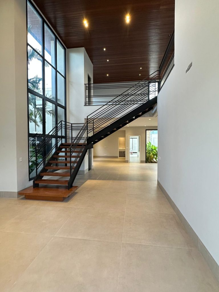 Casa de condomínio - Florais Itália (21)