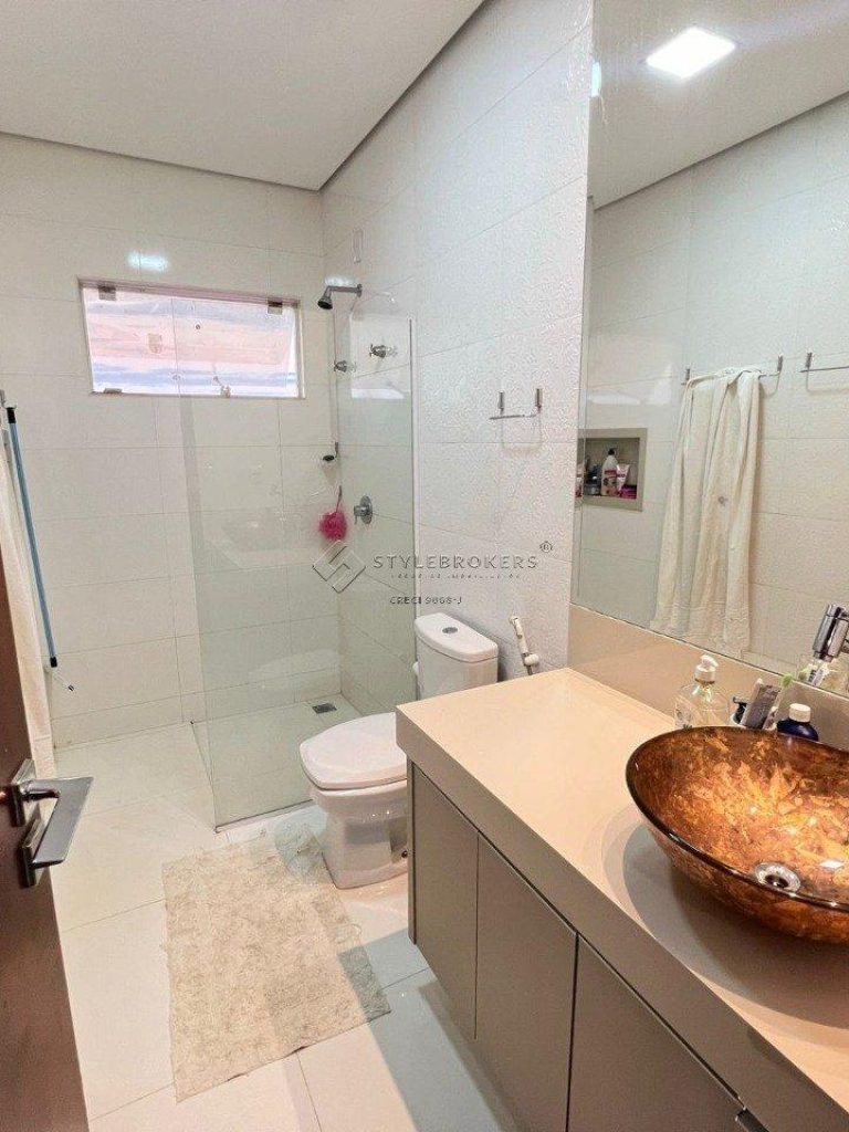 Casa no cndomínio florais da Mata (10)