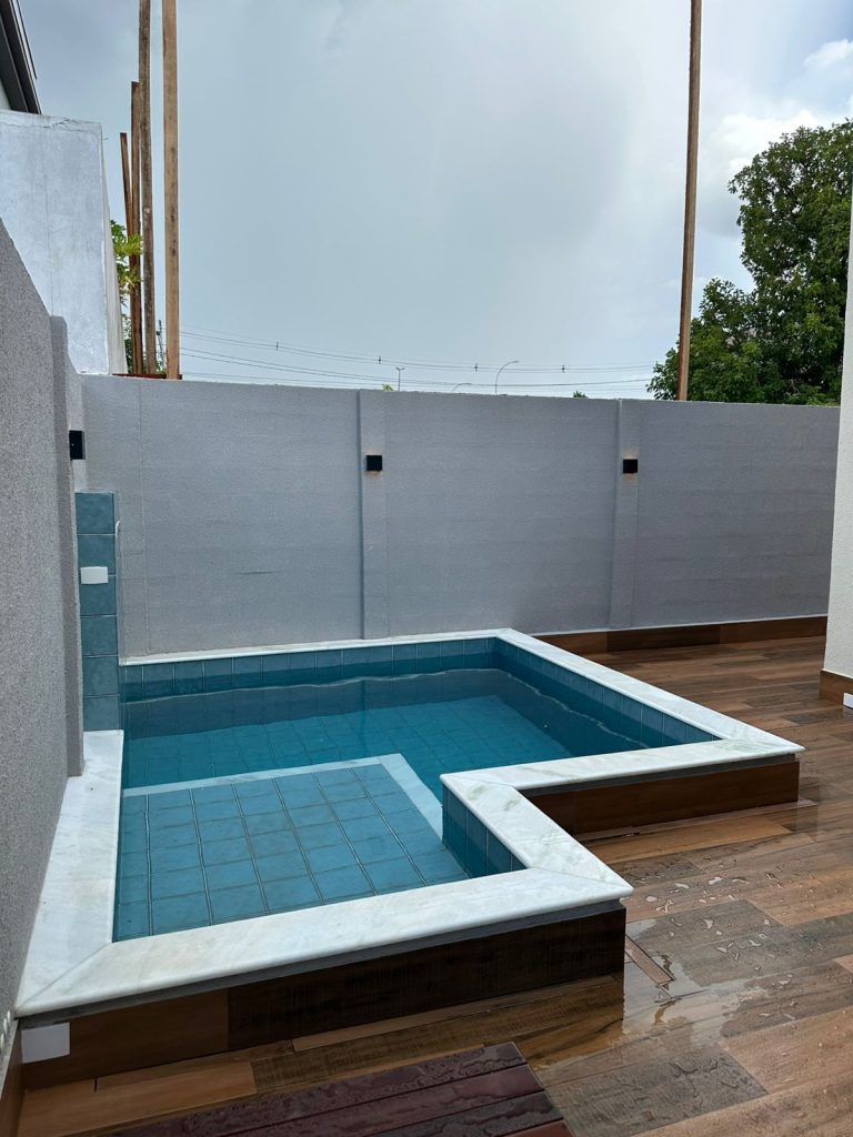 Casa no condomínio - Belvedere II (1)