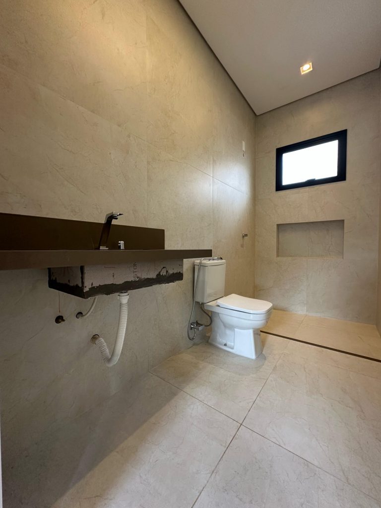 Casa no condomínio Belvedere II (3)