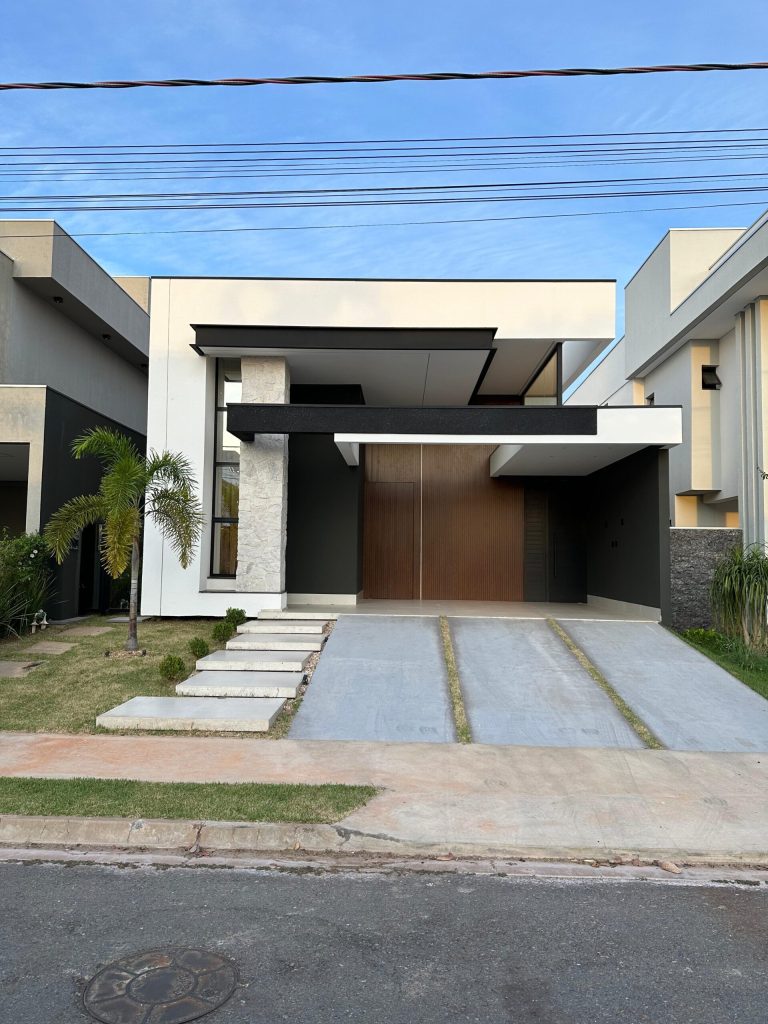 Casa no condomínio Bevedere II (2)