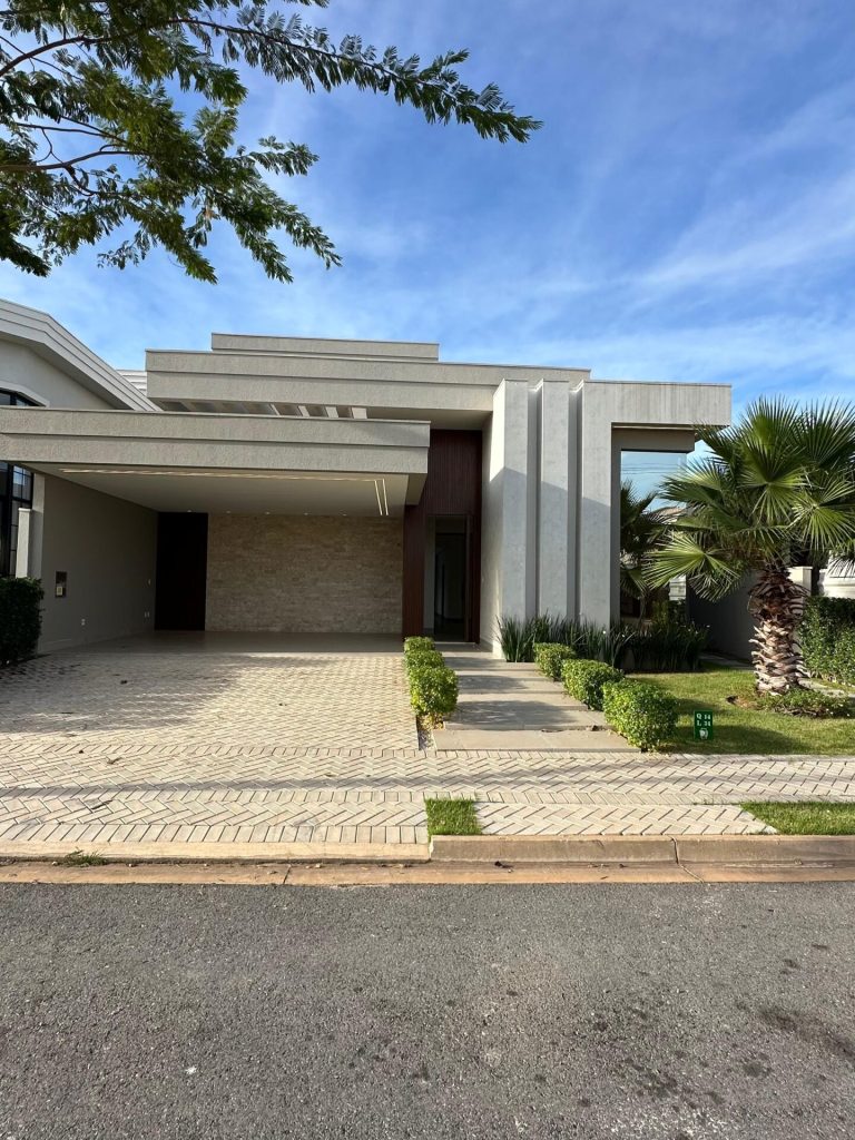 Casa no condomínio Florais Itália (1)