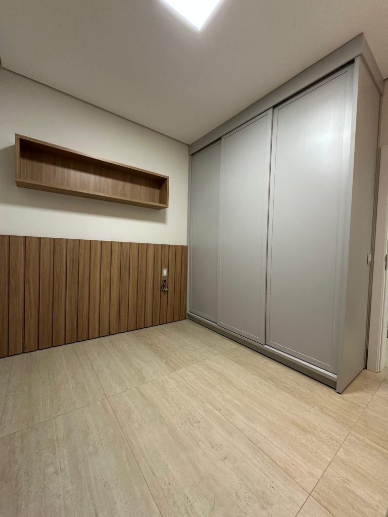 Casa no condomínio - Florais Itália (1)