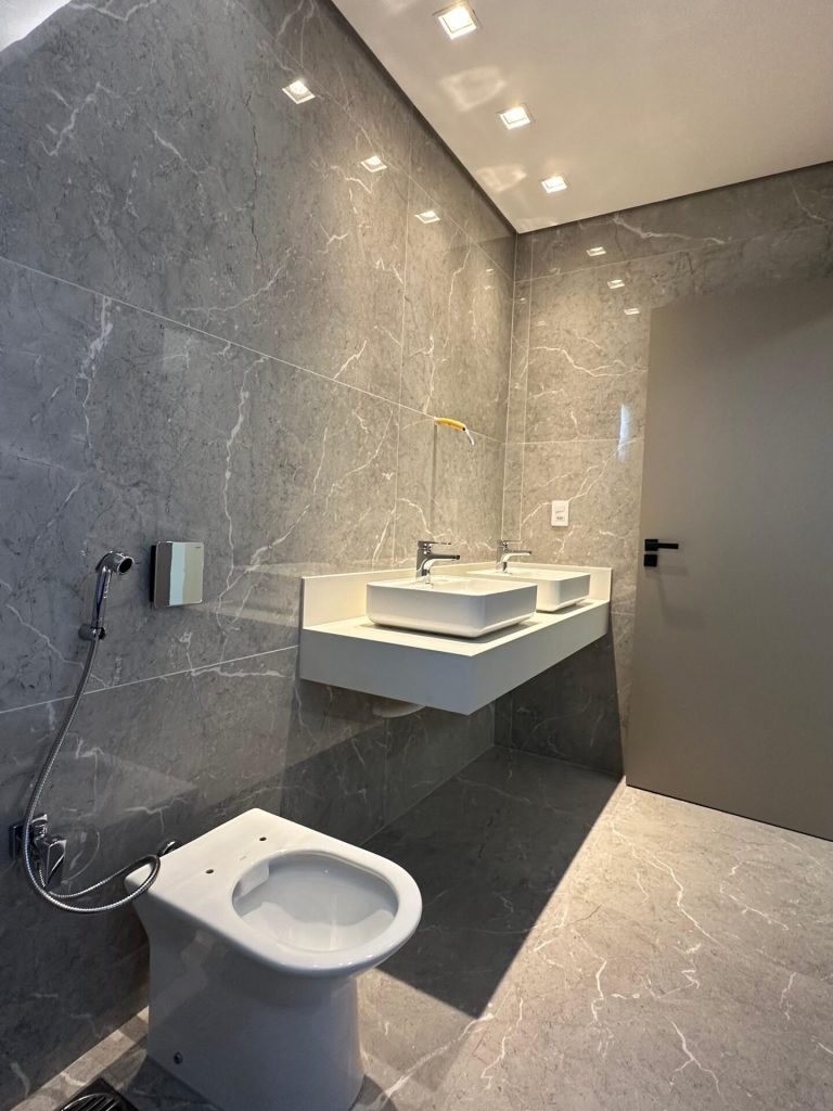 Casa no condomínio Florais Itália (11)