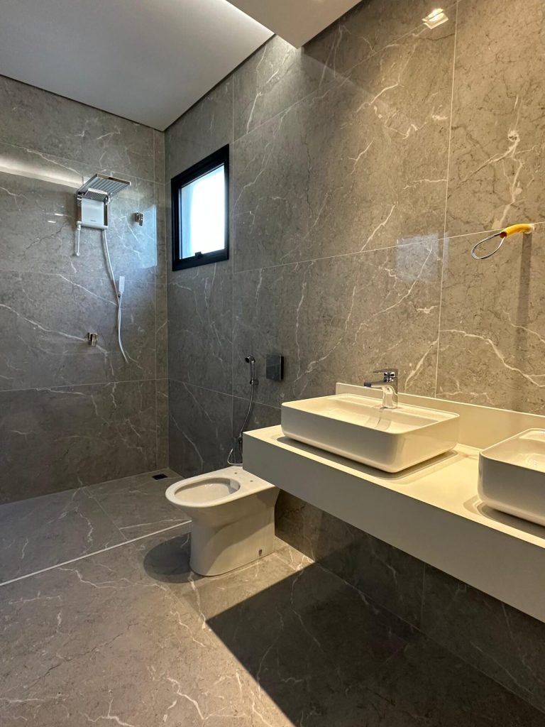 Casa no condomínio Florais Itália (14)