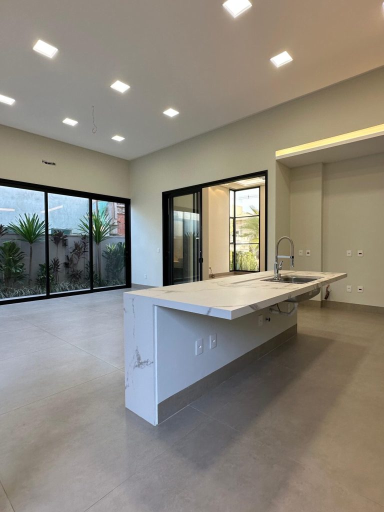 Casa no condomínio Florais Itália (23)