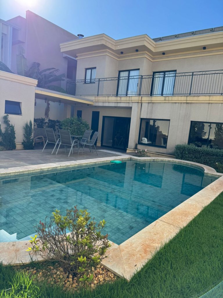 Casa no condomínio -Florais Itália (6)