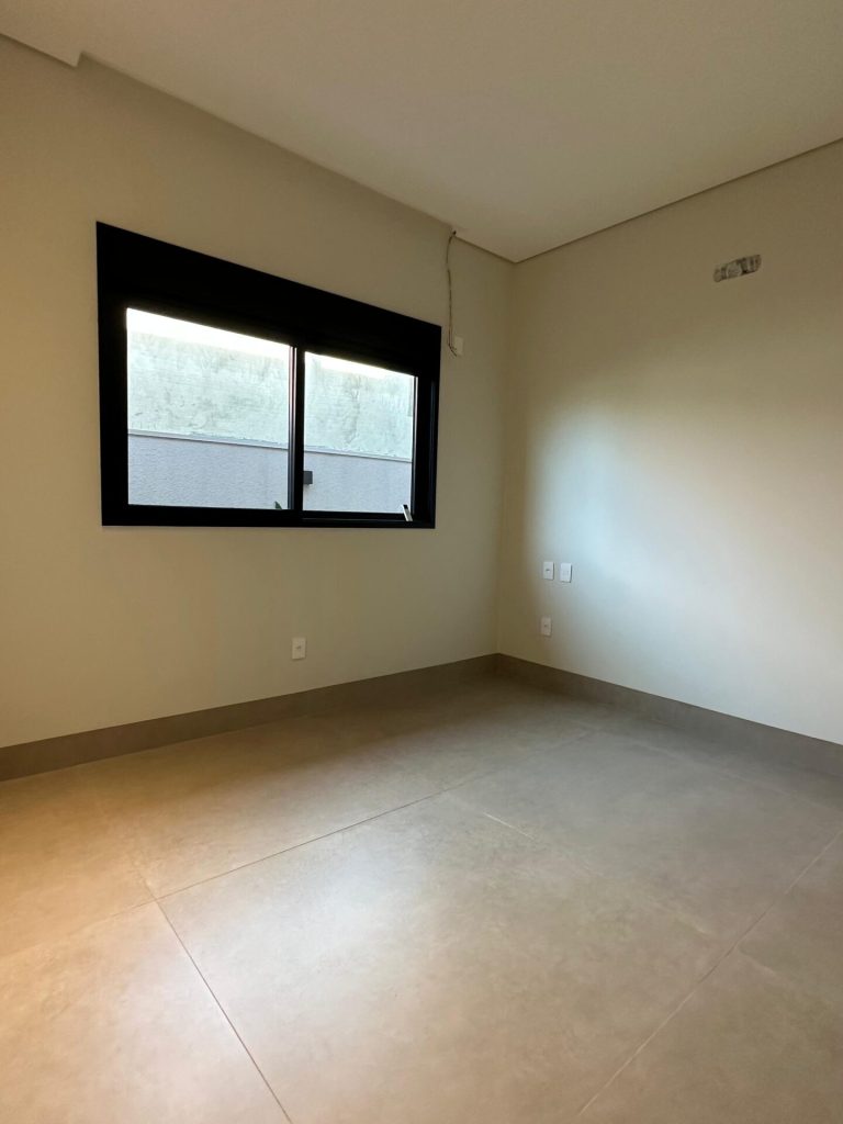 Casa no condomínio Florais Itália (8)