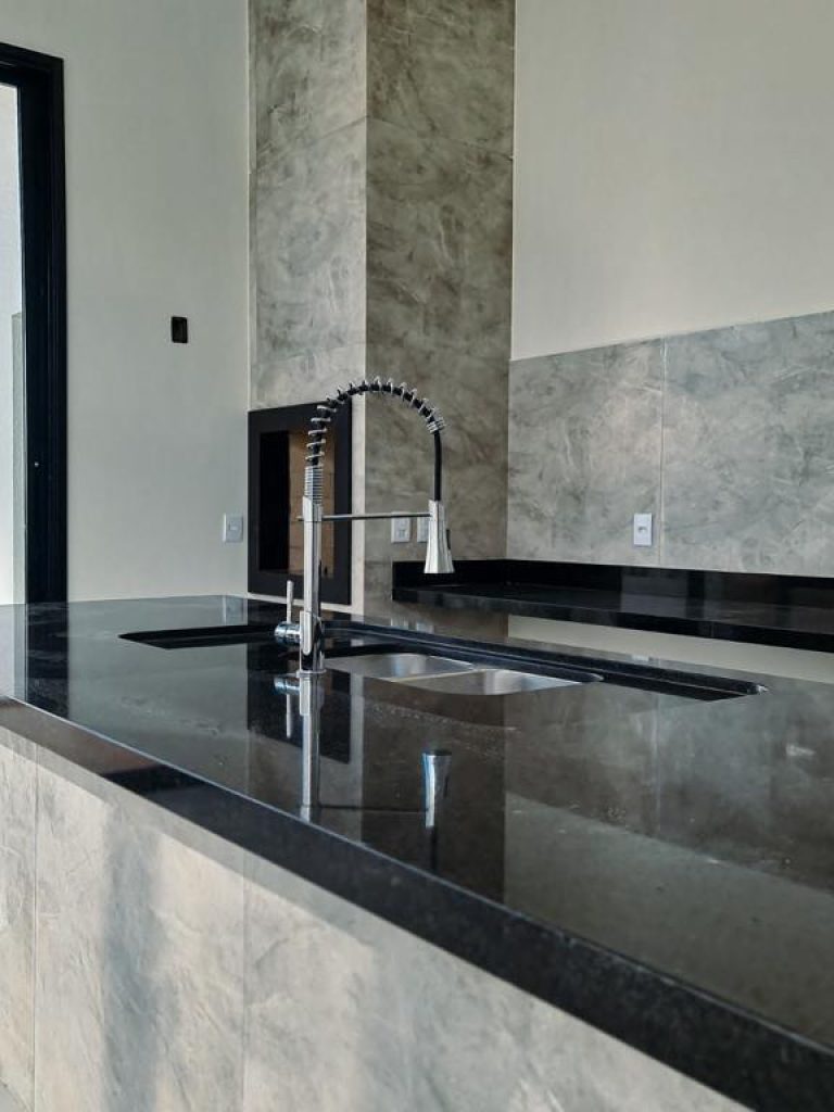 Casa no condomínio Florais da Mata - Várzea Grande (5)