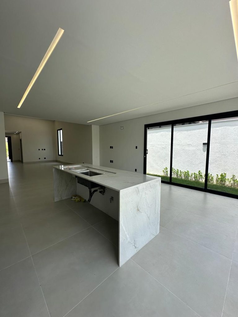 Casa no condomínio Florais da mata (12)