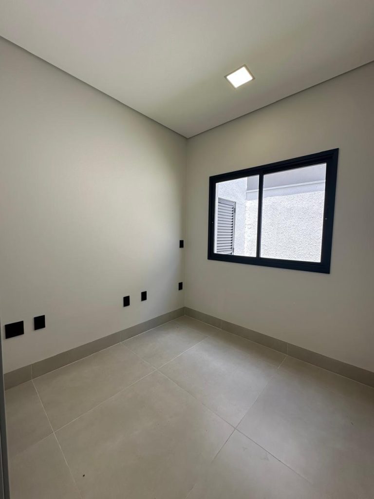 Casa no condomínio Florais da mata (3)