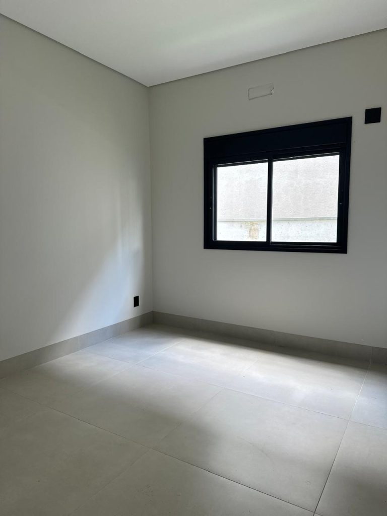 Casa no condomínio Florais da mata (9)