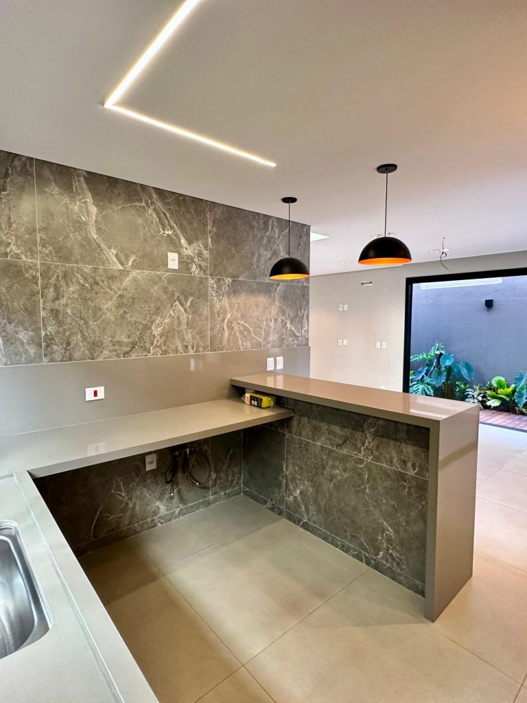 Casa no condomínio Florais do Parque (12)