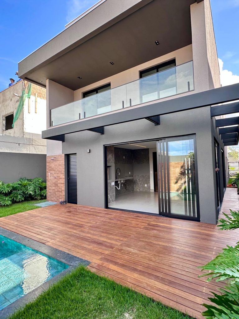 Casa no condomínio Florais do Parque (2)