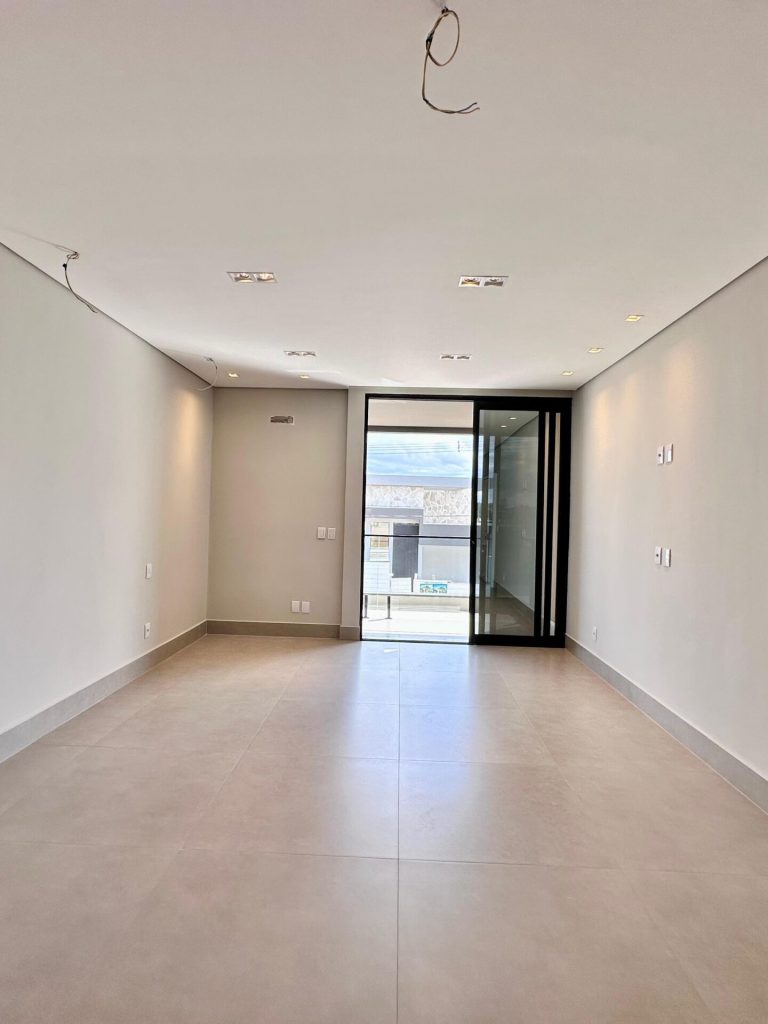 Casa no condomínio Florais do Parque (4)