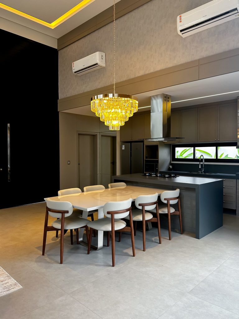 Casa no condomínio Florais do Valle (1)