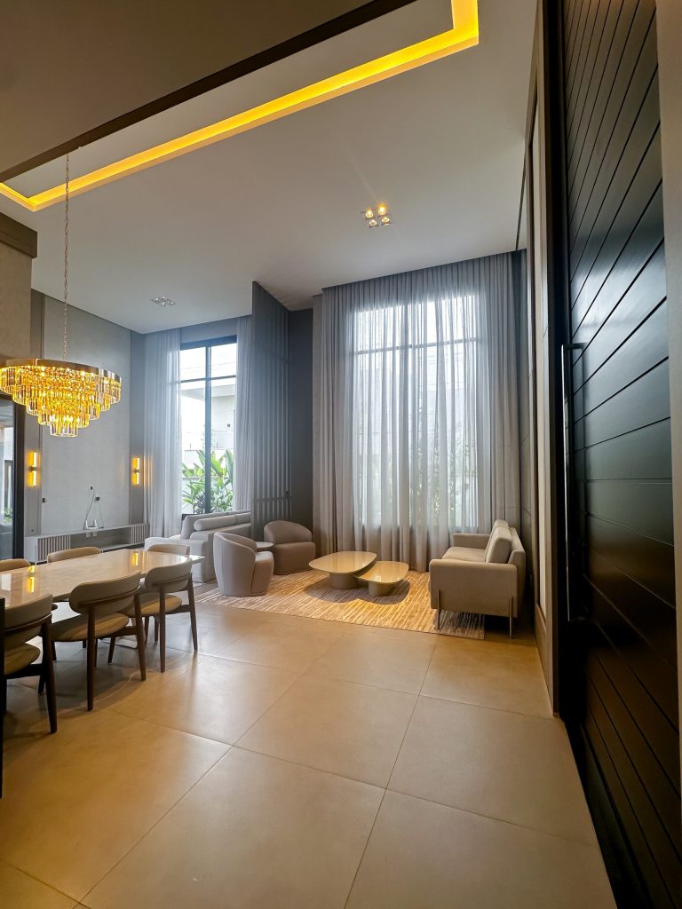 Casa no condomínio Florais do Valle (10)