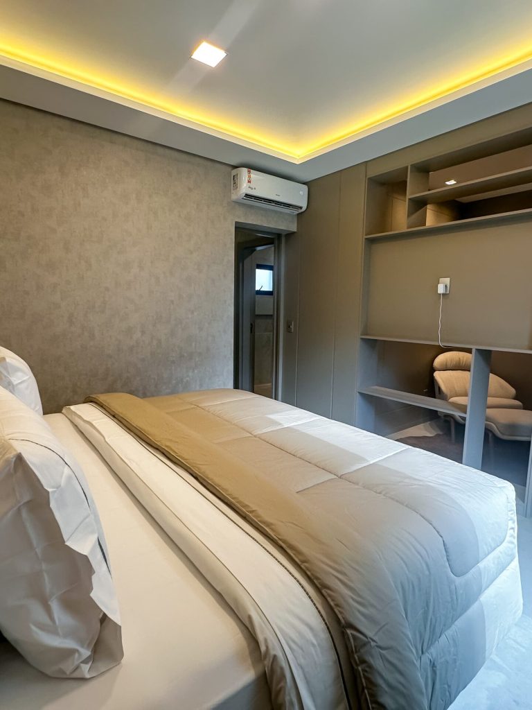 Casa no condomínio Florais do Valle (12)