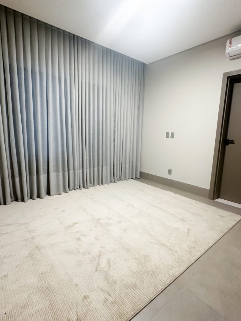 Casa no condomínio Florais do Valle (19)