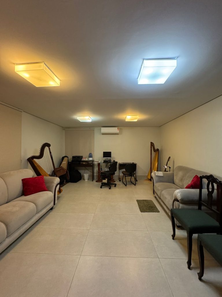 Casa no condomínio - Florais dos lagos (7)