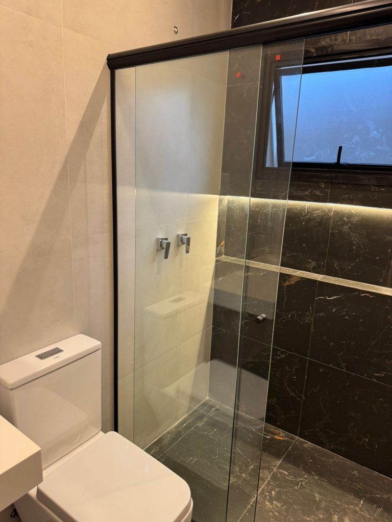 Casa no condomínio belvedere II (14)