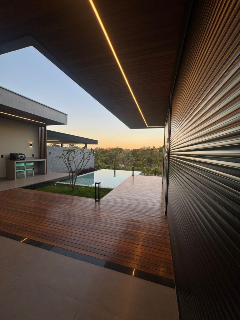 Casa no condomínio florais da Mata - Patio (9)