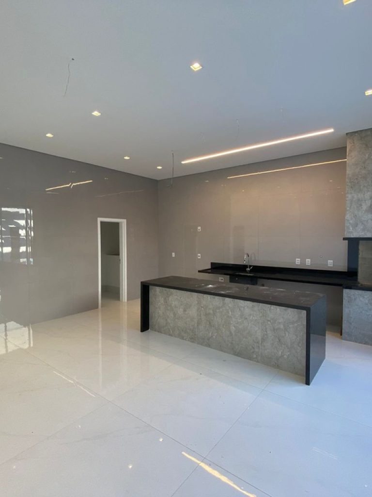 WhatsApp Image 2025-01-08 at 16.45.47