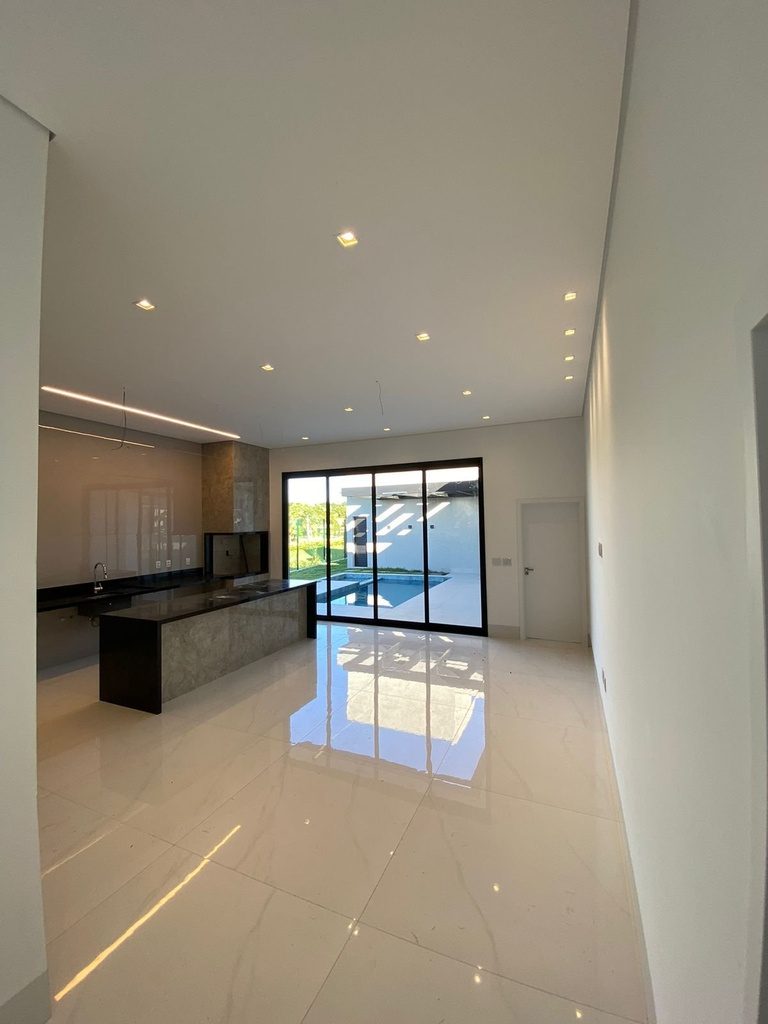 WhatsApp Image 2025-01-08 at 16.45.48 (3)