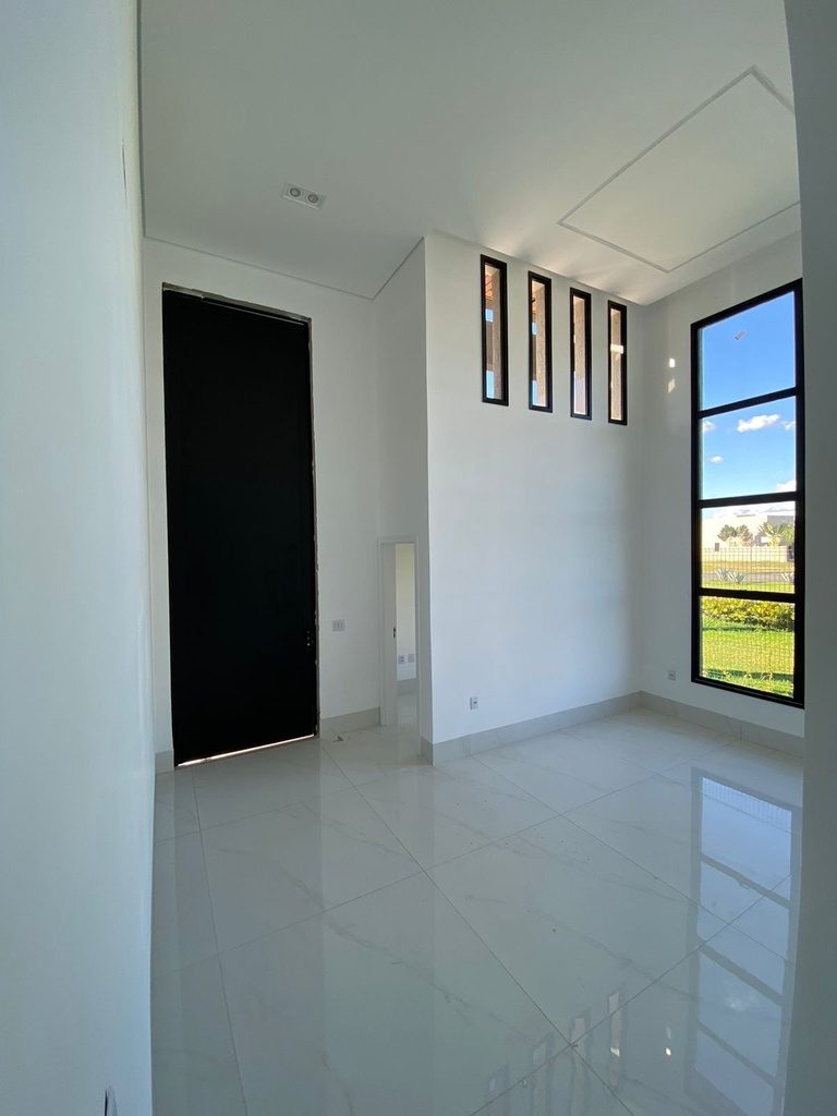 WhatsApp Image 2025-01-08 at 16.45.49