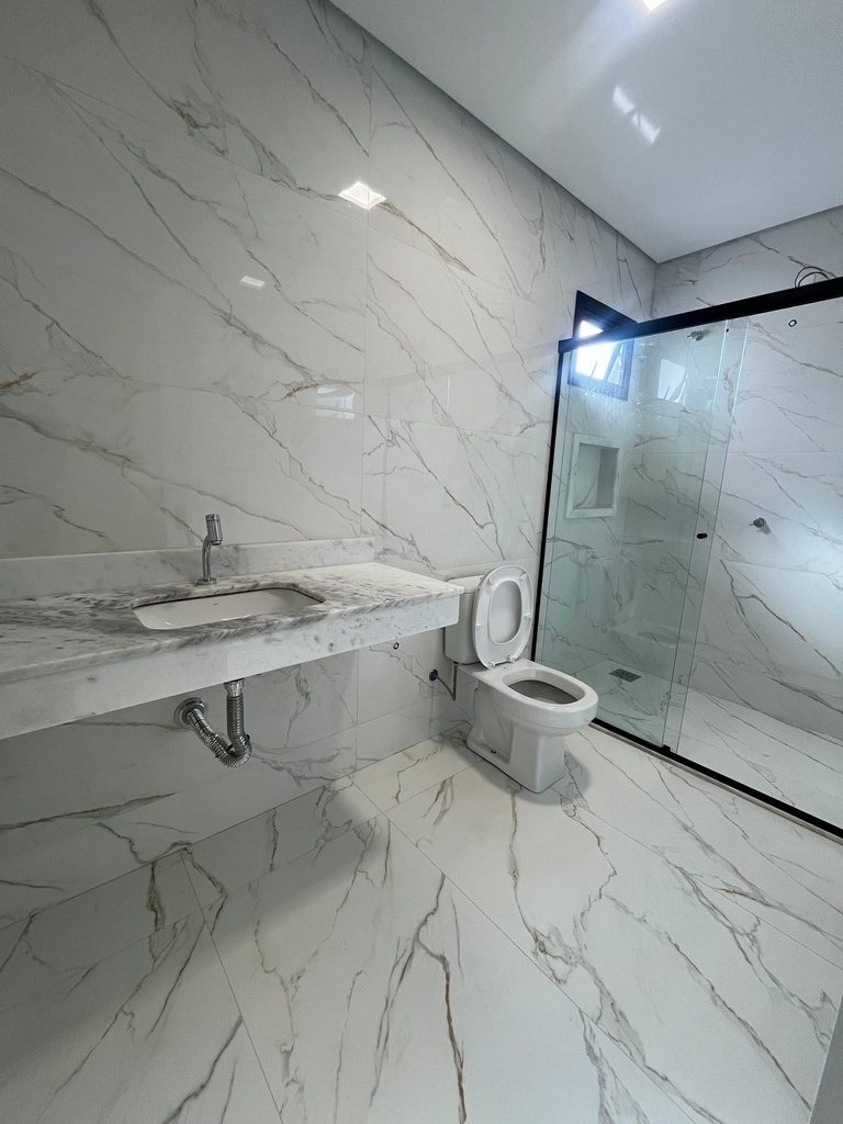 WhatsApp Image 2025-01-08 at 16.48.24 (2)