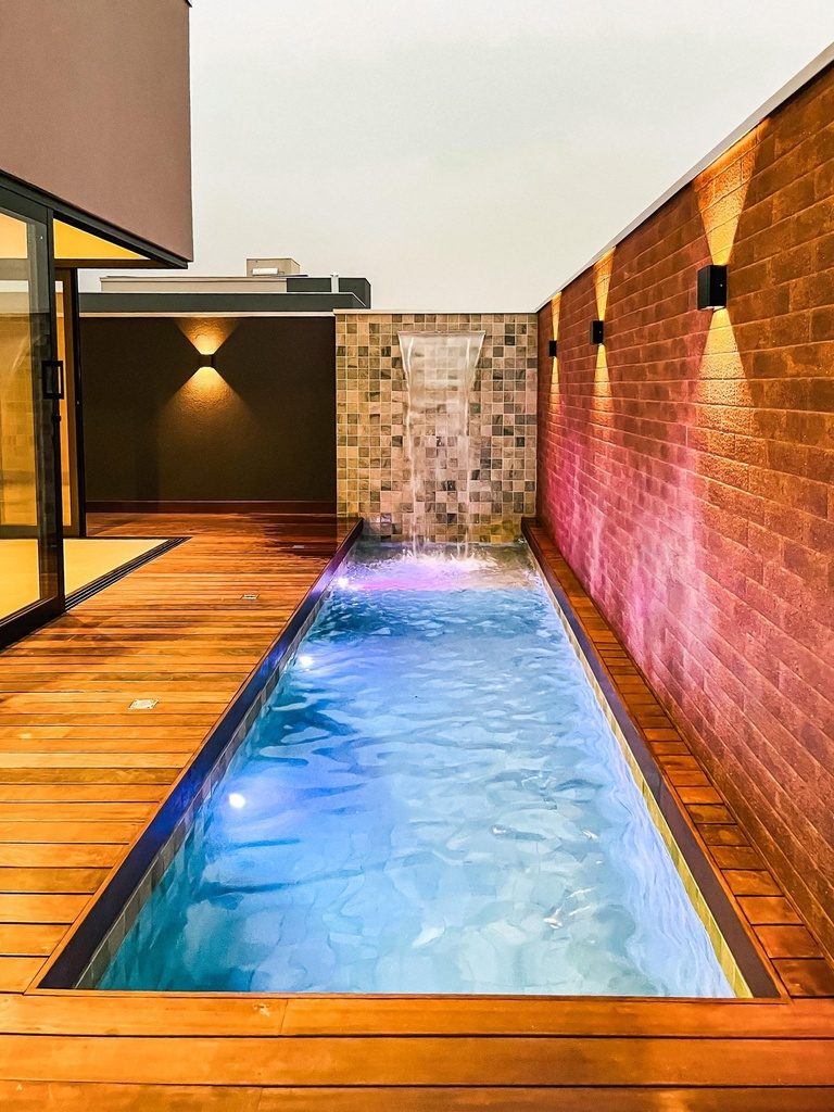 WhatsApp Image 2025-01-08 at 17.12.29 (1)