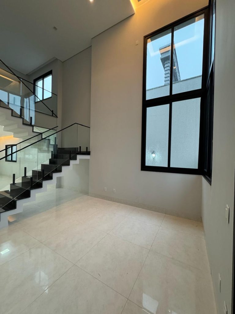 WhatsApp Image 2025-04-30 at 14.30.43 (2)