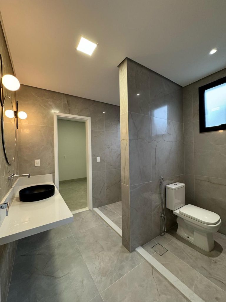 WhatsApp Image 2025-04-30 at 14.30.44 (1)