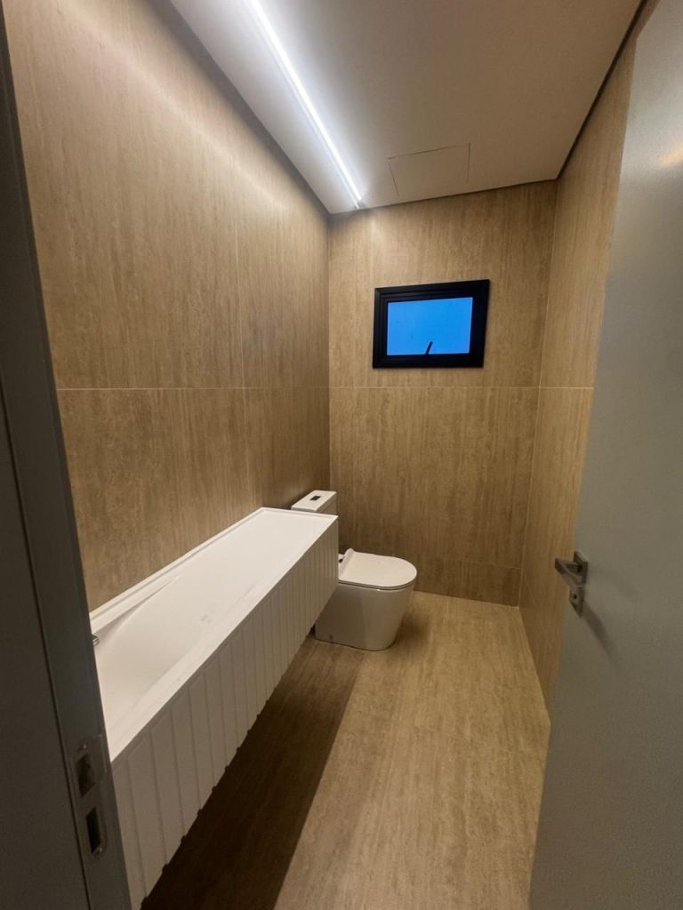 WhatsApp Image 2025-04-30 at 15.03.37 (2)