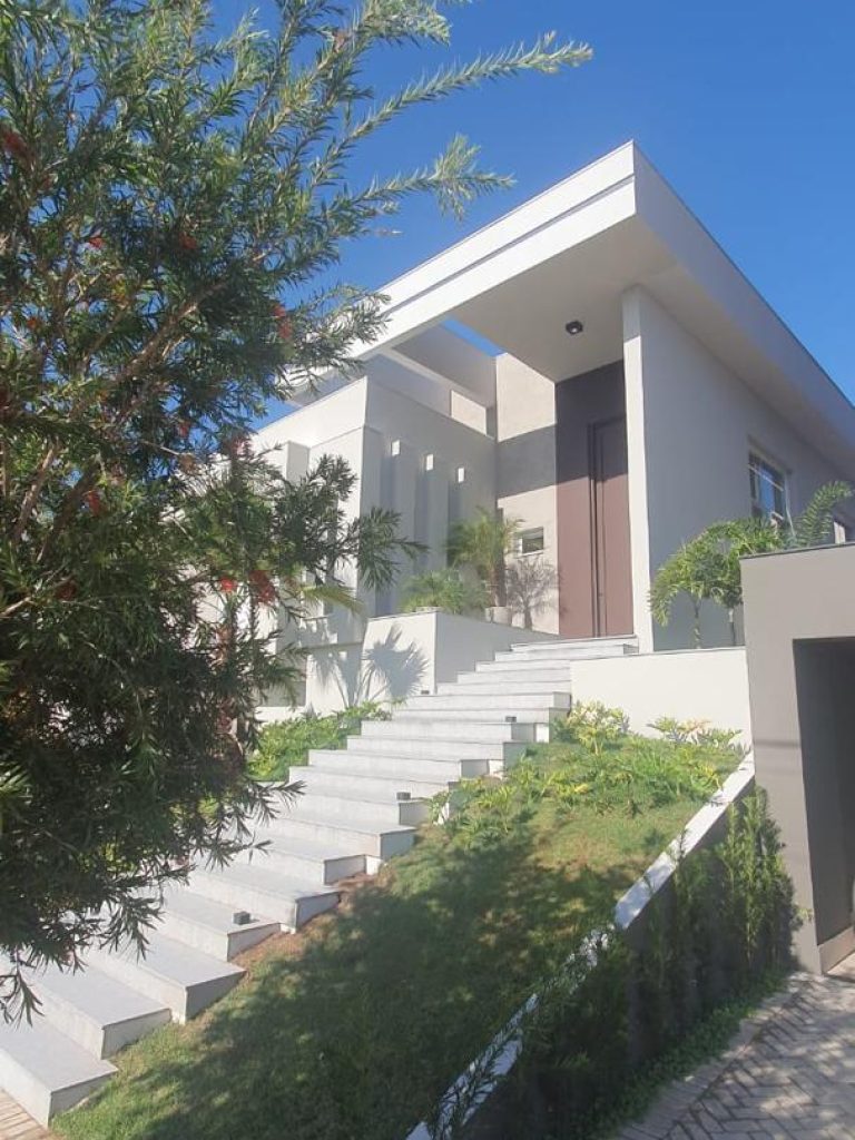 WhatsApp Image 2025-05-02 at 10.33.06