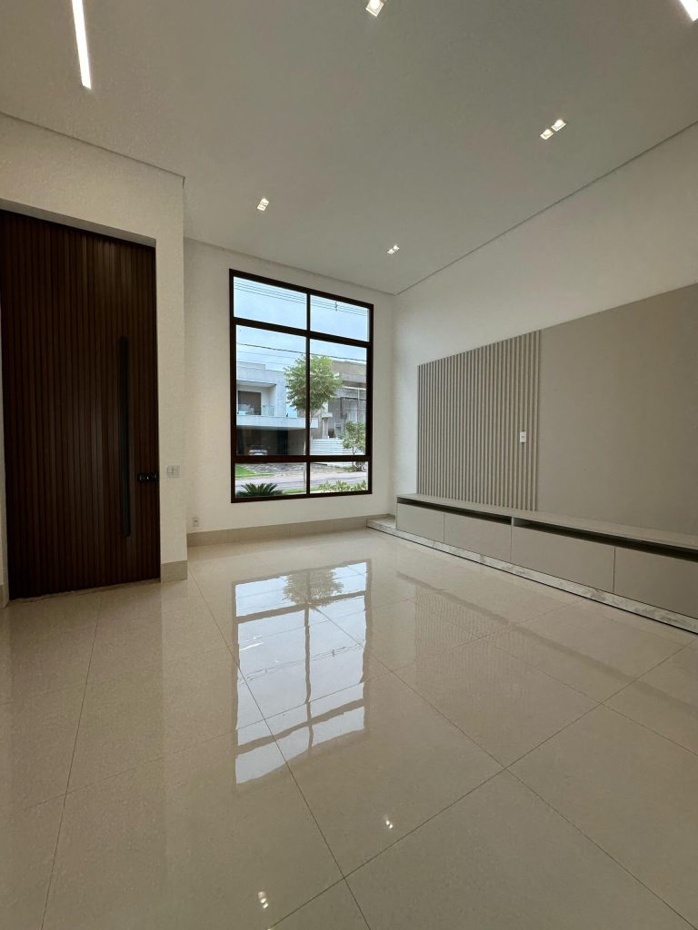 WhatsApp Image 2025-05-02 at 11.20.42 (1)