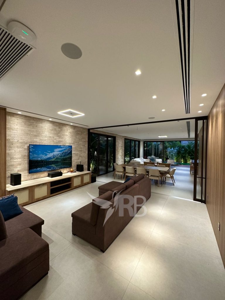 WhatsApp Image 2025-05-02 at 11.49.05 (4)