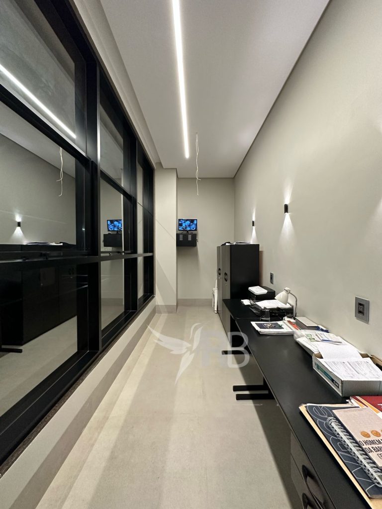 WhatsApp Image 2025-05-02 at 11.49.05 (6)