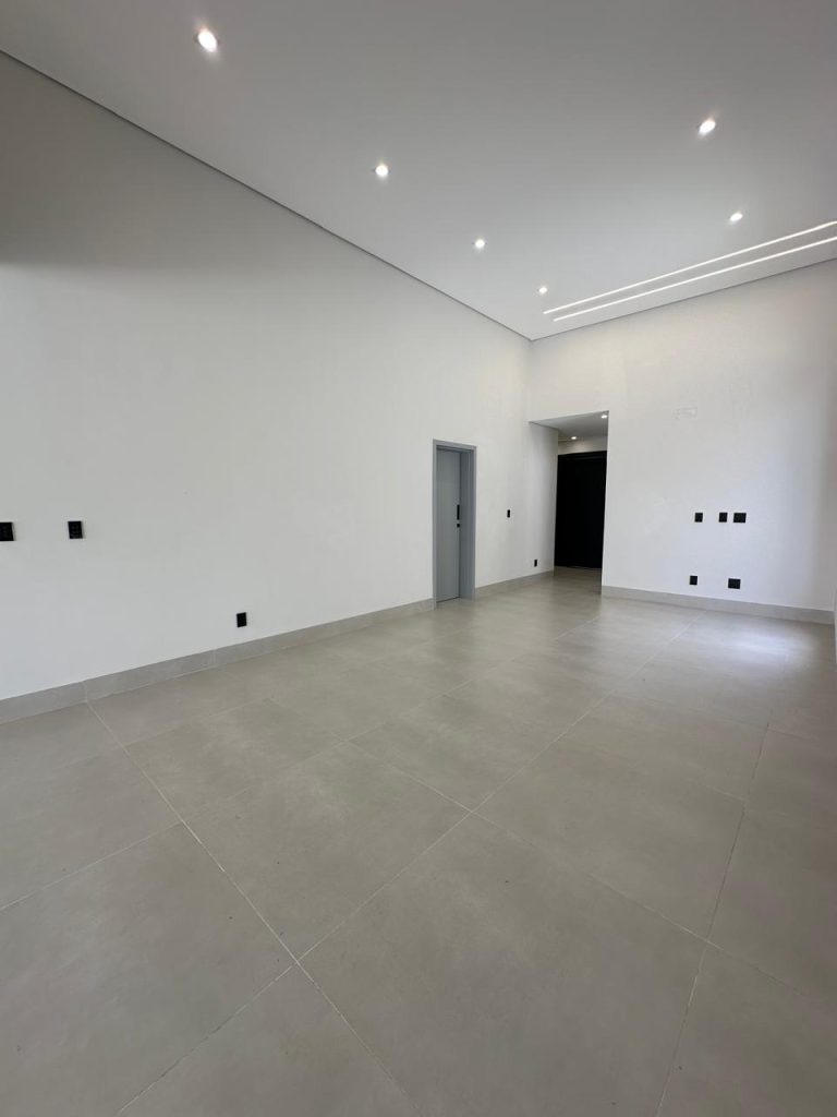 WhatsApp Image 2025-05-02 at 12.39.16 (2)