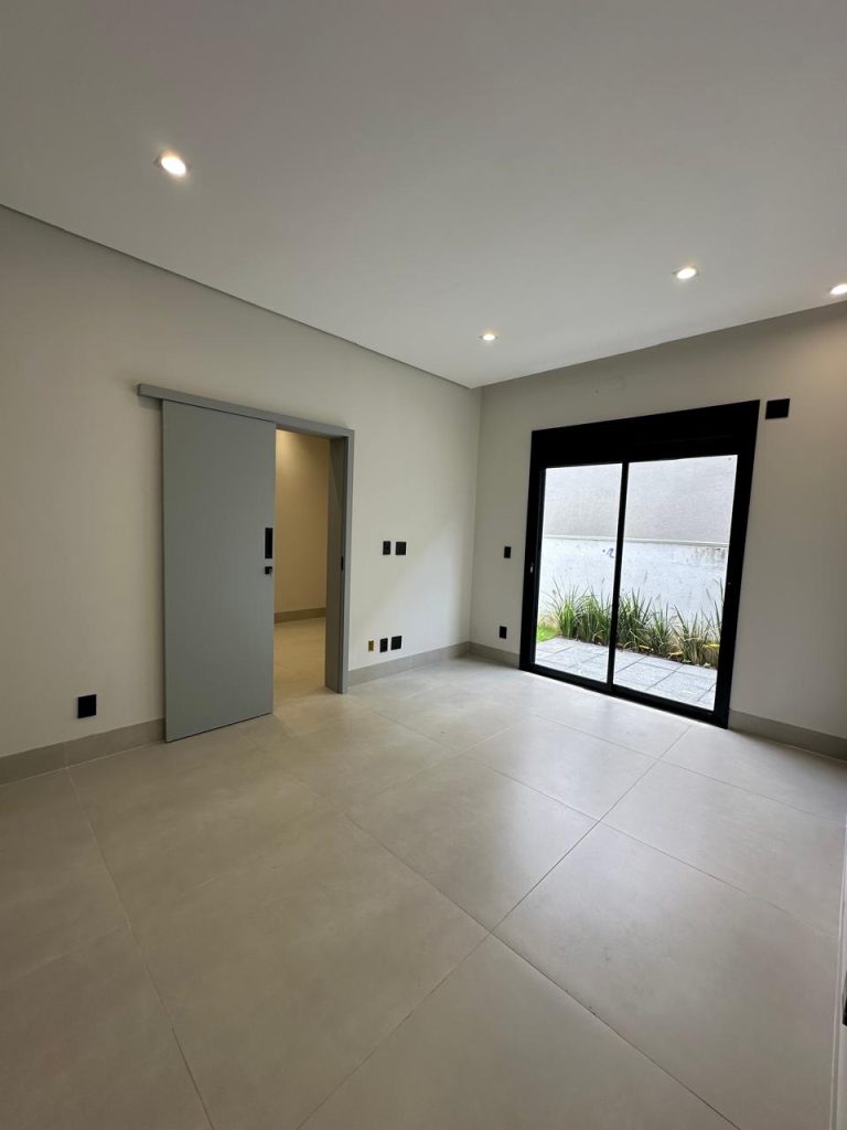 WhatsApp Image 2025-05-02 at 12.39.17