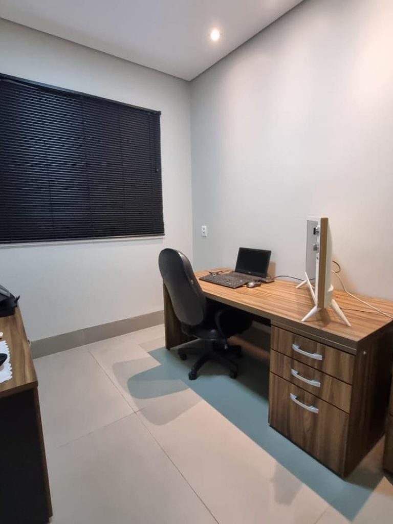 WhatsApp Image 2025-05-05 at 11.37.12 (1)