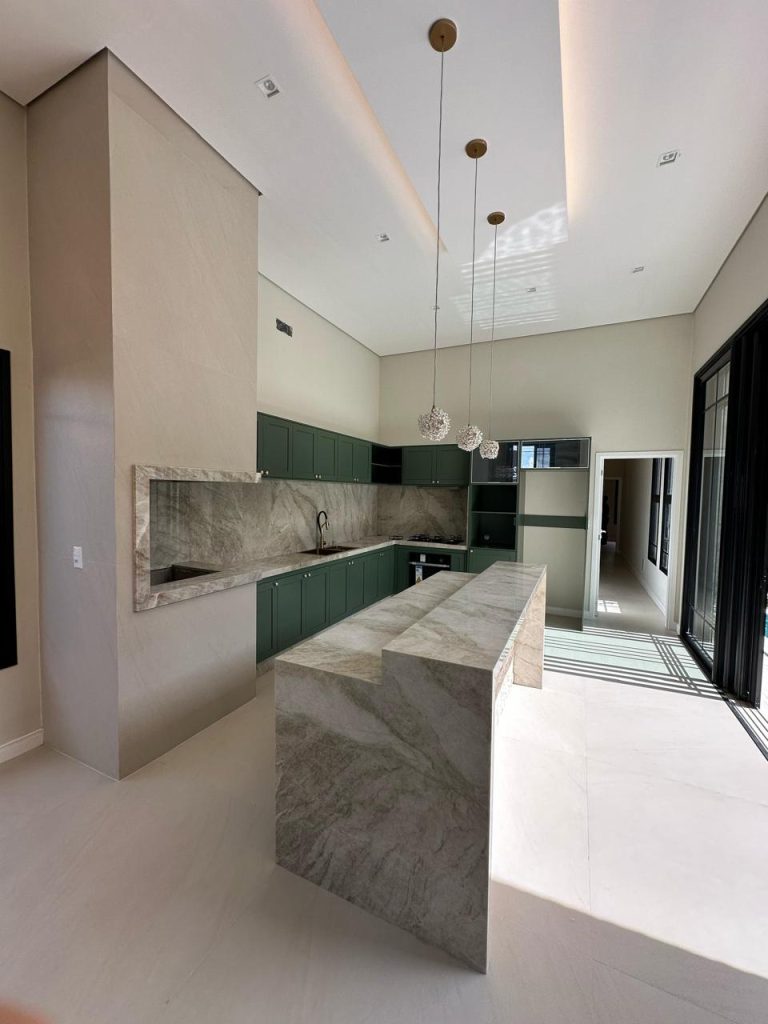 WhatsApp Image 2025-05-05 at 15.23.24 (4)