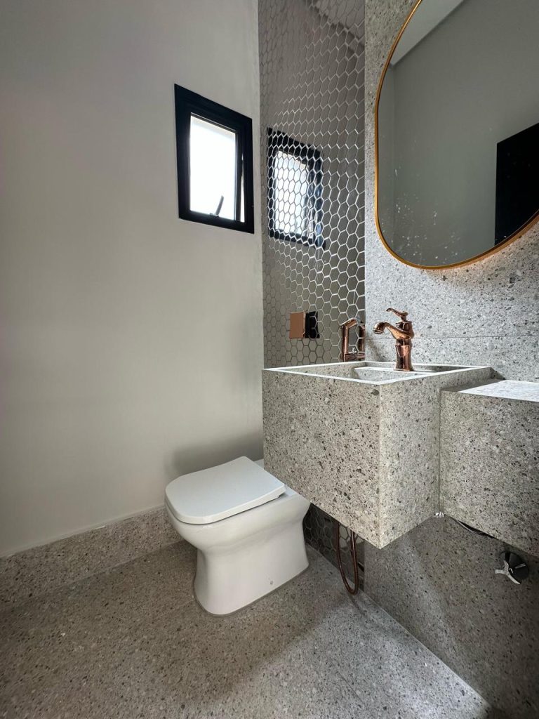 WhatsApp Image 2025-05-05 at 15.23.25