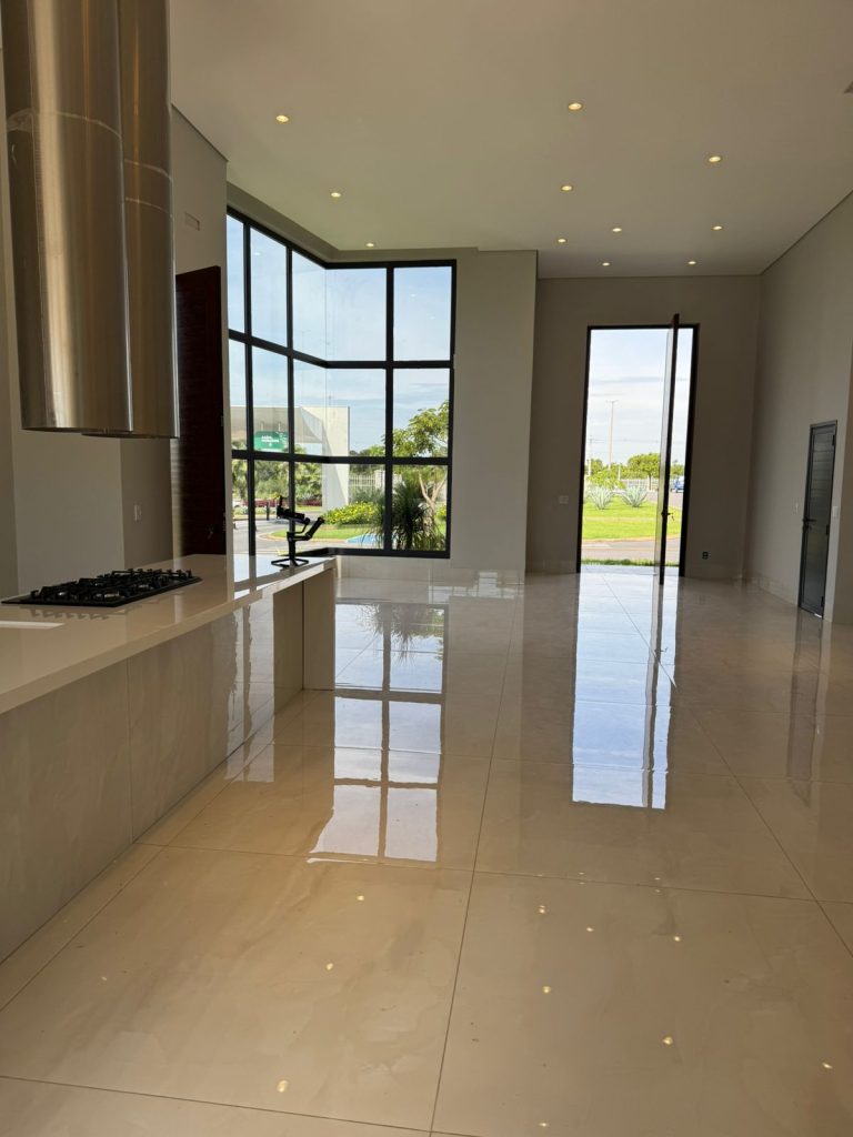 WhatsApp Image 2025-05-06 at 14.07.32