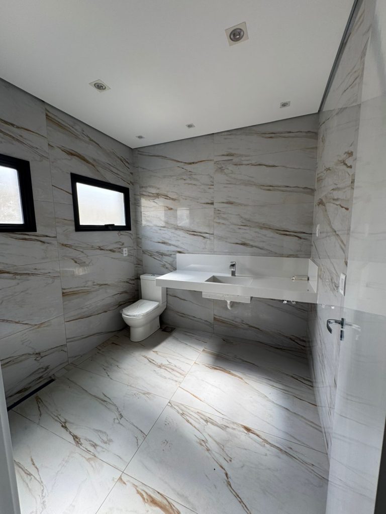 WhatsApp Image 2025-05-06 at 14.07.33 (2)