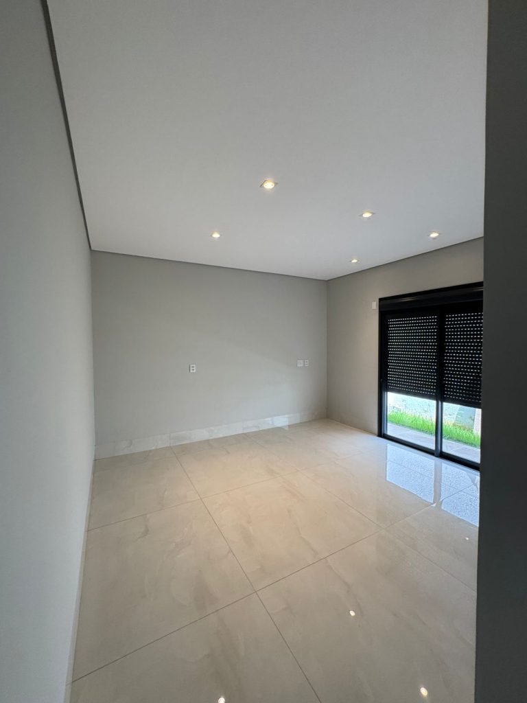 WhatsApp Image 2025-05-06 at 14.07.34 (1)