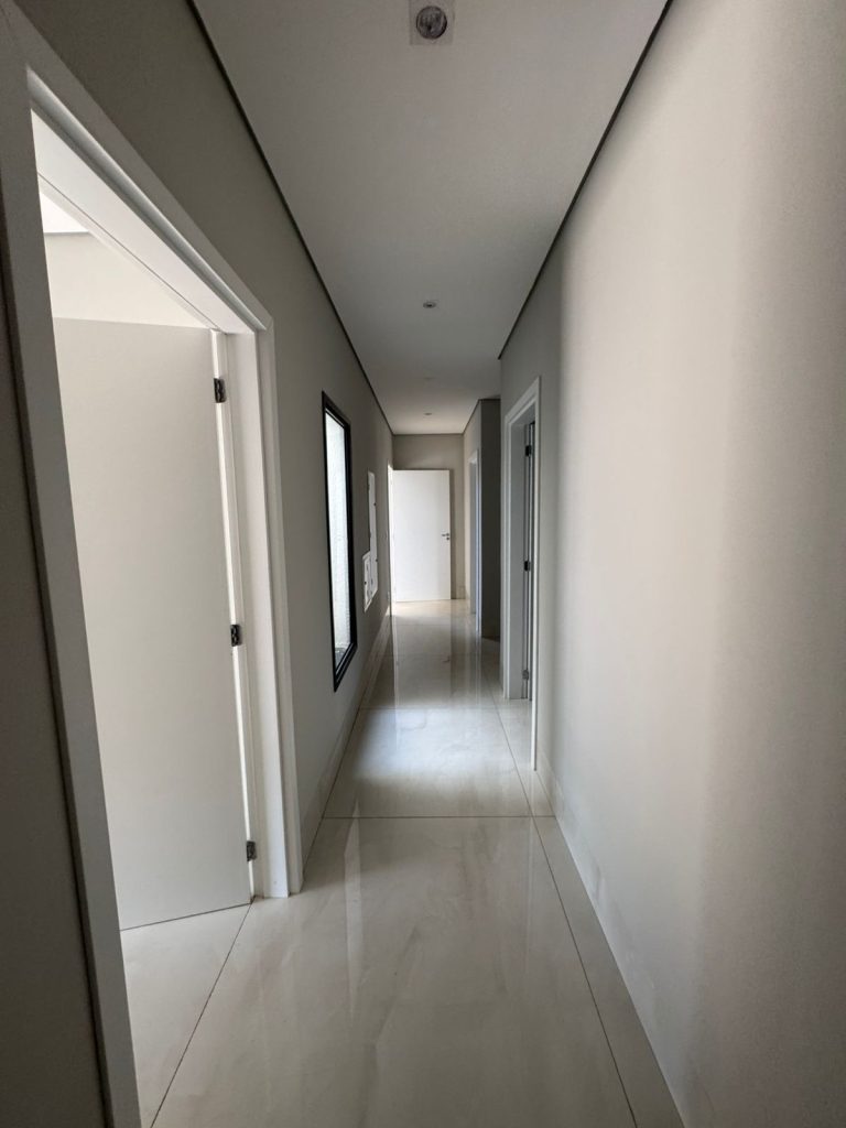 WhatsApp Image 2025-05-06 at 14.07.34