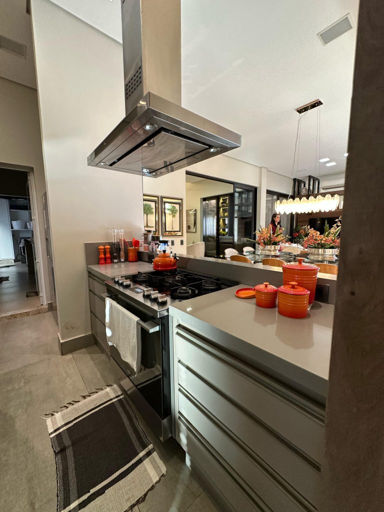 WhatsApp Image 2025-05-08 at 11.16.01